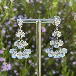 Vintage Swarovski 14k gold posts chandelier dangle earrings Silver Tone